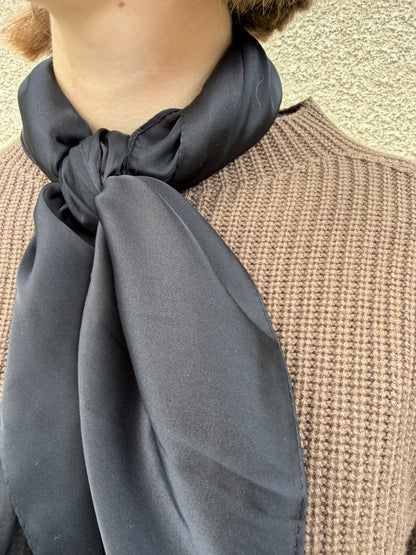 Scarf i siden - svart